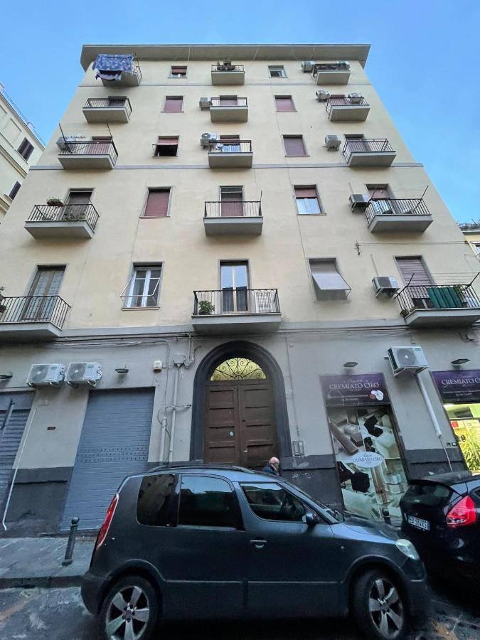 Apartamento La Cornucopia Nápoles Exterior foto