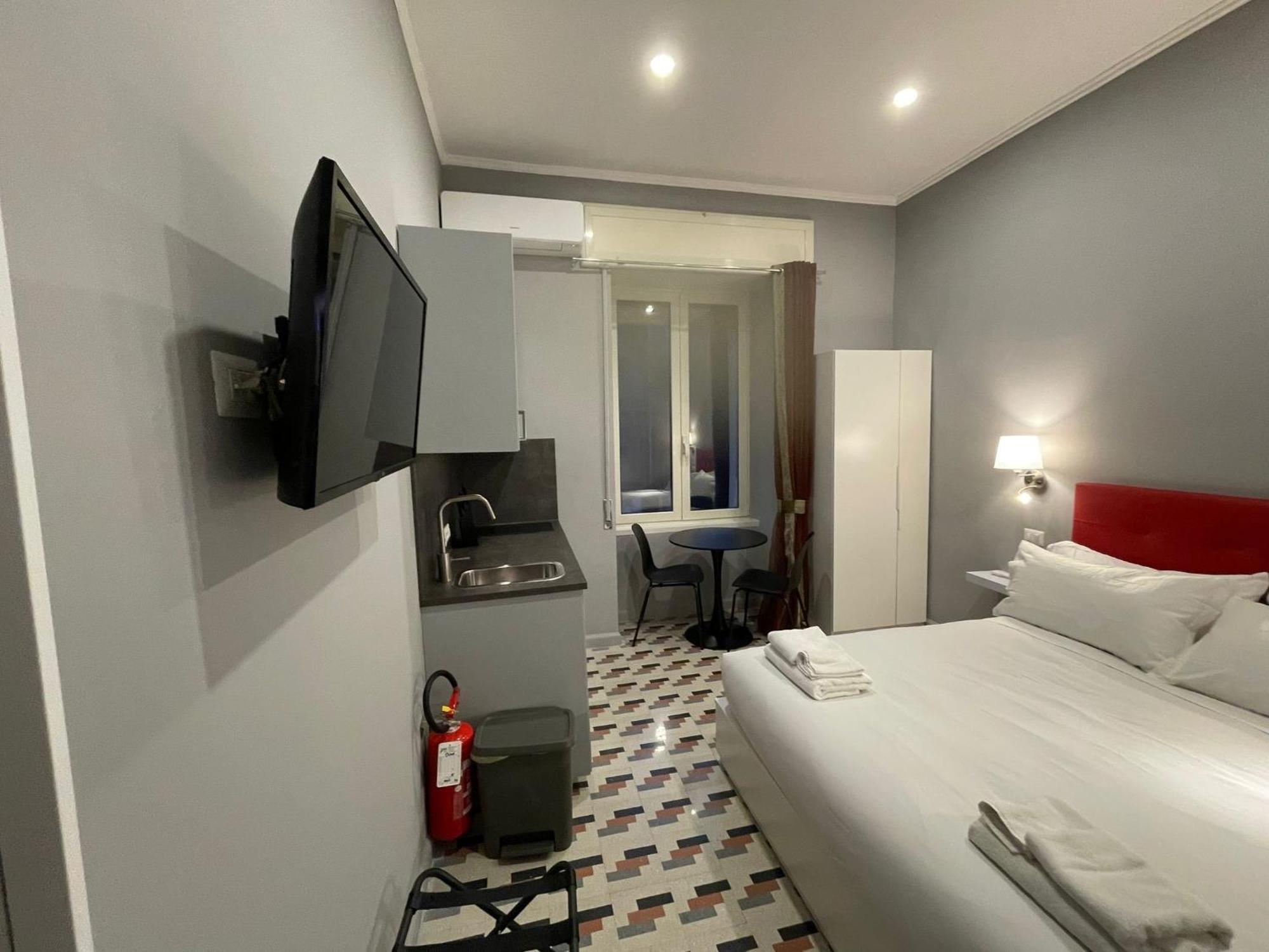 Apartamento La Cornucopia Nápoles Exterior foto